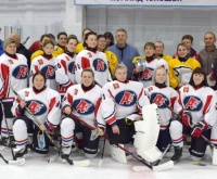 В Брянской области впервые на льду встретись две женские хоккейные команды