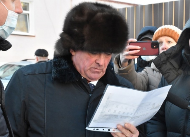 Уже не пыжик, еще не соболь: новый головной убор костромского губернатора Ситникова сделал его героем местных шуток и мемов