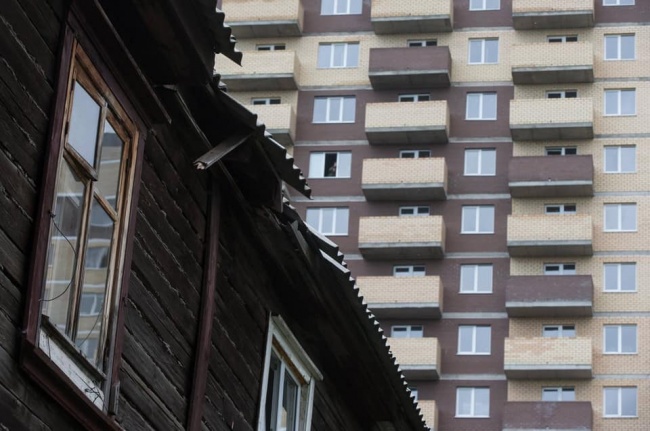 В Орле планируется расселить 11,7 тысяч кв. м аварийного жилья В Орле планируется расселить 11,7 тысяч кв. м аварийного жилья