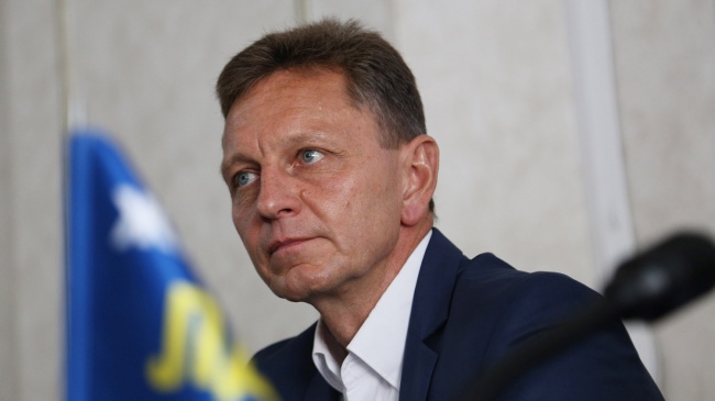 Останется "мусорщиком" в глазах владимирцев? Губернатора Сипягина обвинили в ввозе мусора из Москвы Останется "мусорщиком" в глазах владимирцев? Губернатора Сипягина обвинили в ввозе мусора из Москвы