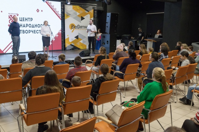 В Тульской области продолжают оказывать помощь вынужденным переселенцам из Белгородской области В Тульской области продолжают оказывать помощь вынужденным переселенцам из Белгородской области