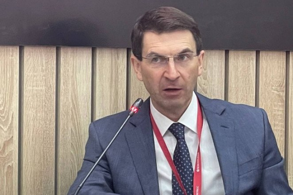 «Догоняющая стратегия»: на пока отстающую Воронежскую область обратили внимание М. Мишустин и И. Щеголев «Догоняющая стратегия»: на пока отстающую Воронежскую область обратили внимание М. Мишустин и И. Щеголев