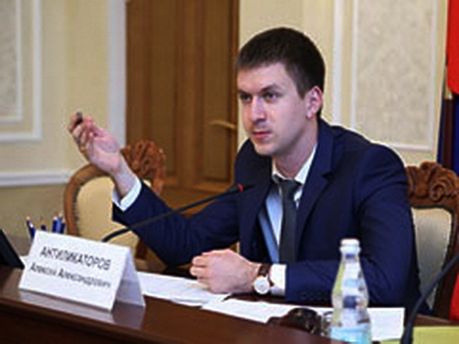 Бездельники исчезают сами: численность бесполезного воронежского АИРа существенно сократили Бездельники исчезают сами: численность бесполезного воронежского АИРа существенно сократили