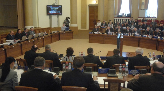 Депутаты Липецкого облсовета Павла Путилина выделят дополнительно 287 миллионов рублей на строительство и реконструкцию детских садов Депутаты Липецкого облсовета Павла Путилина выделят дополнительно 287 миллионов рублей на строительство и реконструкцию детских садов