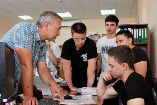 Студенты ВГТУ проходят производственную практику в «ТНС энерго Воронеж» Студенты ВГТУ проходят производственную практику в «ТНС энерго Воронеж»