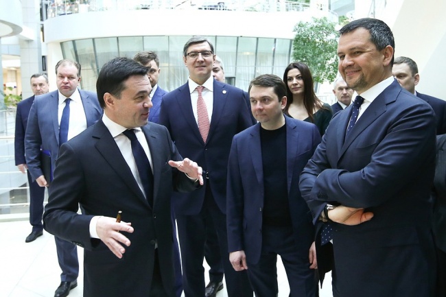 ������, ��������� � ����������: �����������, ������, ��������� �������� � ��� �� ��������� �������������� �� ���� ���������, ��������� - � ��������, ���������� ������� � � �������