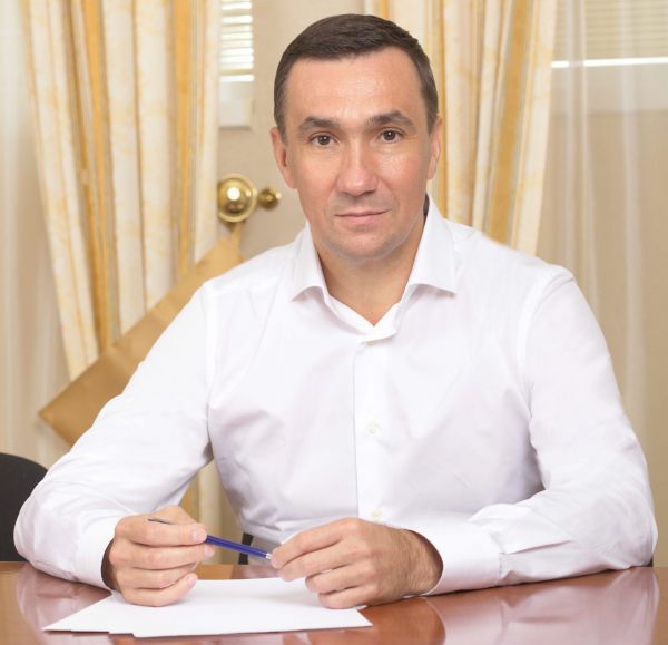 Воронежский предприниматель и меценат Евгений Хамин стал многодетным отцом Воронежский предприниматель и меценат Евгений Хамин стал многодетным отцом