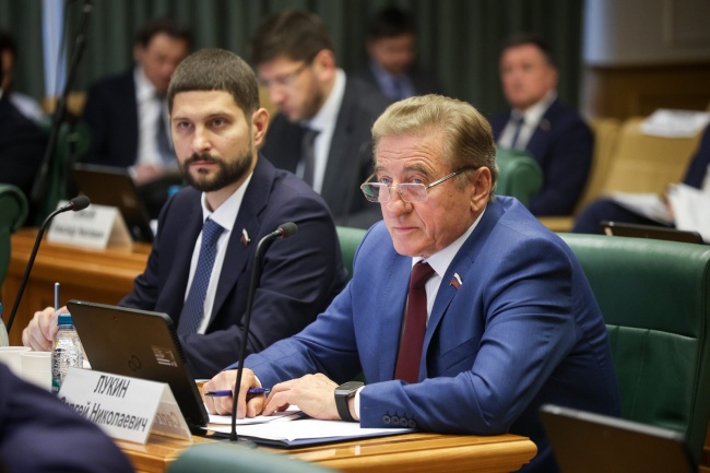 Сенатор Сергей Лукин: В приоритете нового нацпроекта «Инфраструктура для жизни» – улучшение качества жизни граждан Сенатор Сергей Лукин: В приоритете нового нацпроекта «Инфраструктура для жизни» – улучшение качества жизни граждан